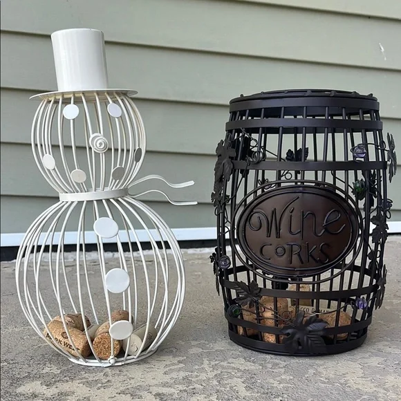 Metal! White Snowman and Black Wine Cork Holder Set - Picture 1 of 16